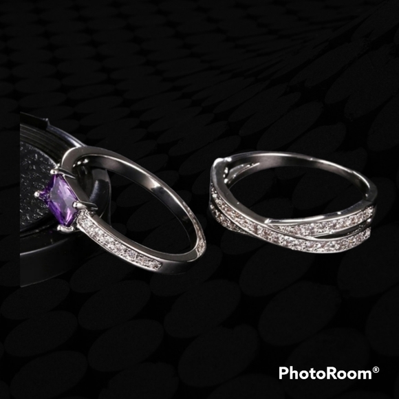 2 Ring Set - Picture 2 of 5